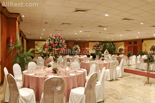 Dominican Fiesta Hotel 24